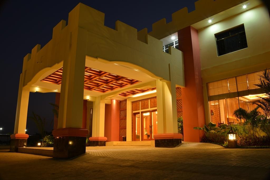 Great Wall Hotel - Nay Pyi Taw Oattara Thiri Екстер'єр фото